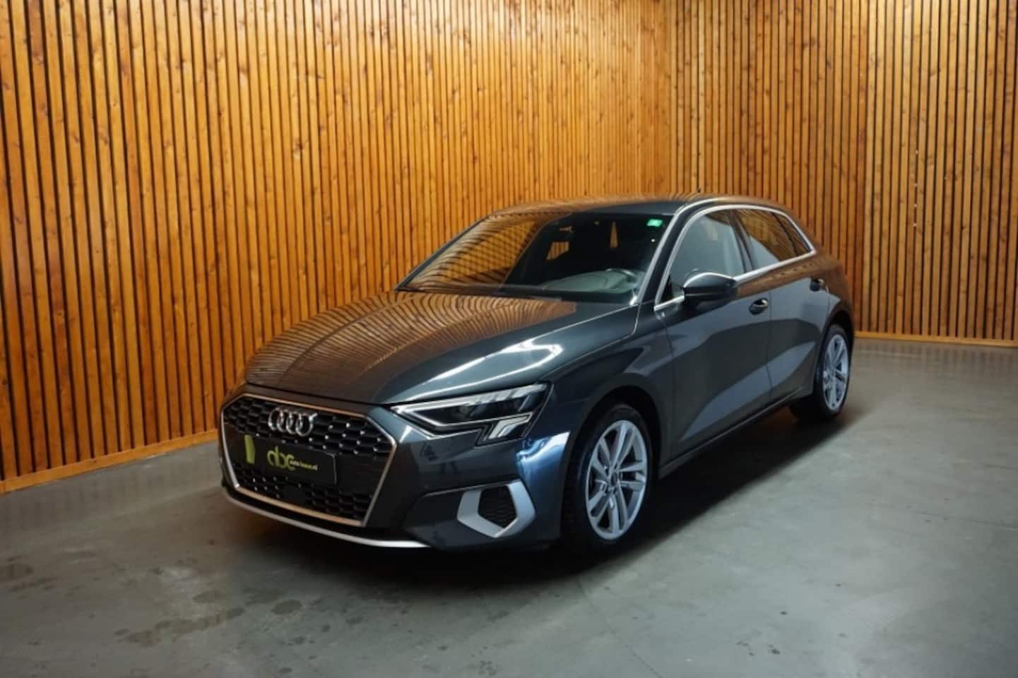 Audi A3 Sportback - SPORTBACK 30 TFSI BUSINESS EDITION AUTOMAAT - AutoWereld.nl