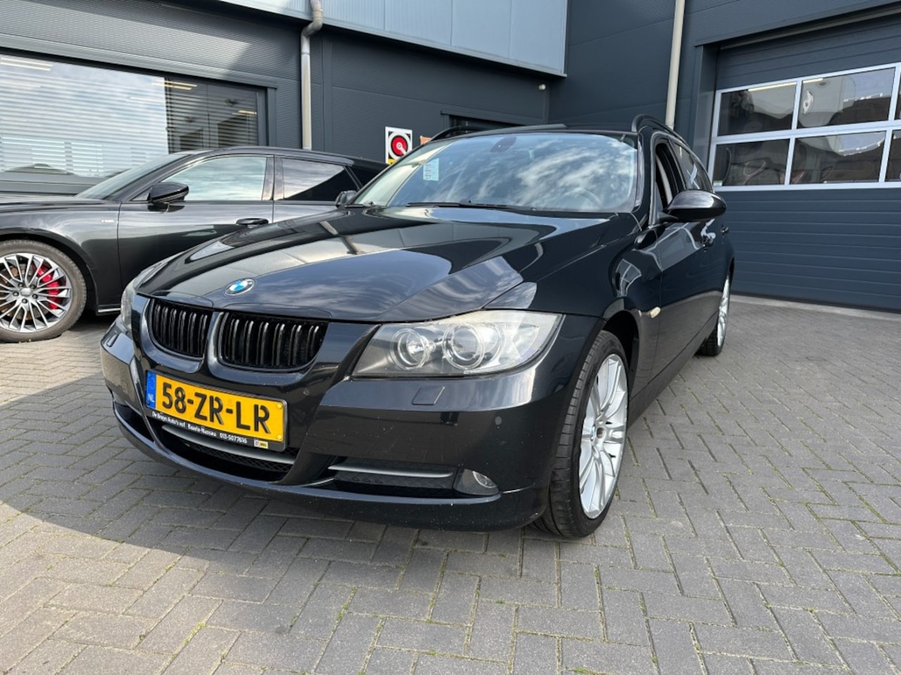 BMW 3-serie Touring - Touring 330xi Aut. High Executive org. Nederland - AutoWereld.nl
