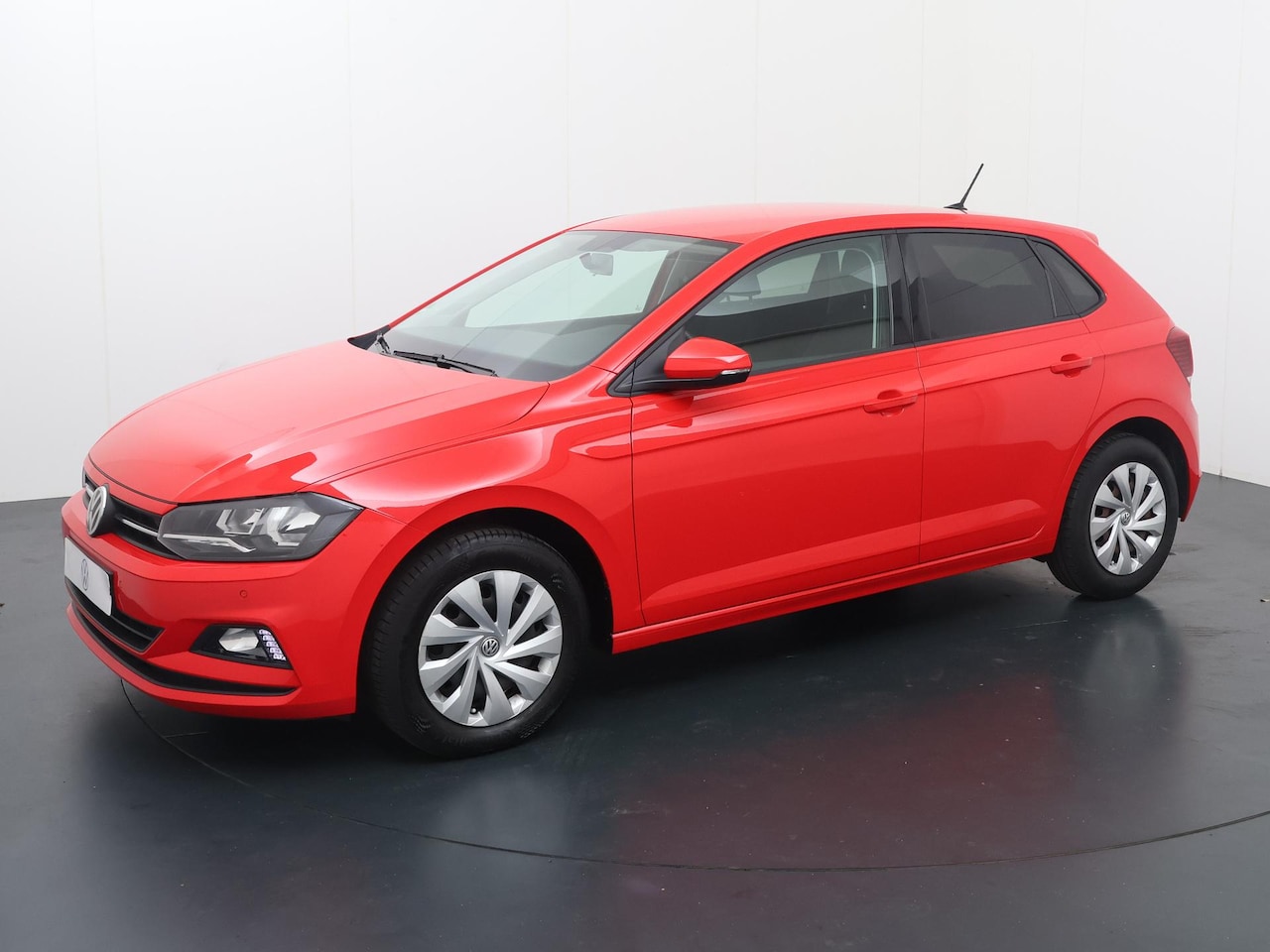 Volkswagen Polo - 1.0 TSI Comfortline | 95 PK | Adaptive cruise control | Parkeersensoren | Apple Carplay/An - AutoWereld.nl