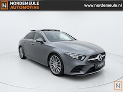 Mercedes-Benz A-klasse - 180 D L. Ed. Premium + AMG Line, Xenon, Pano, Sfeer