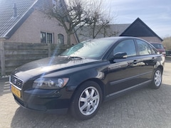 Volvo S40 - 2.4 140 PK Automaat Nieuwe D-riem 01-2026 Trekhaak