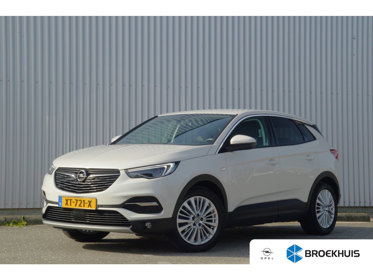 Opel Grandland X - 1.2 Turbo 130PK Innovation | Afneembare Trekhaak | Navigatie | Stoel + Stuurverwarming | A - AutoWereld.nl