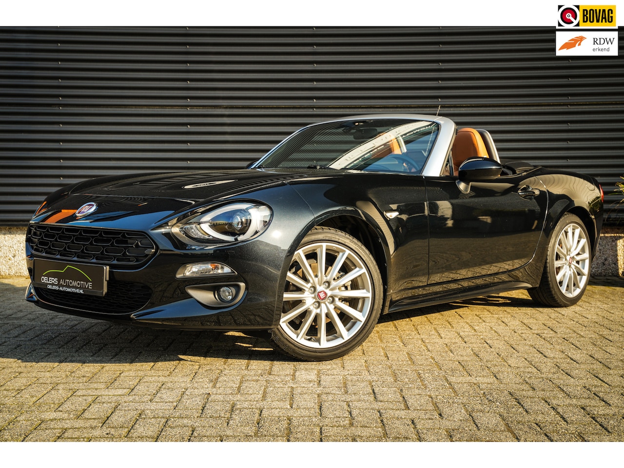 Fiat 124 Spider - 1.4 MultiAir Turbo Automaat | Bose Sound| Navigatie | Clima | Cruise | Leder | Camera | St - AutoWereld.nl