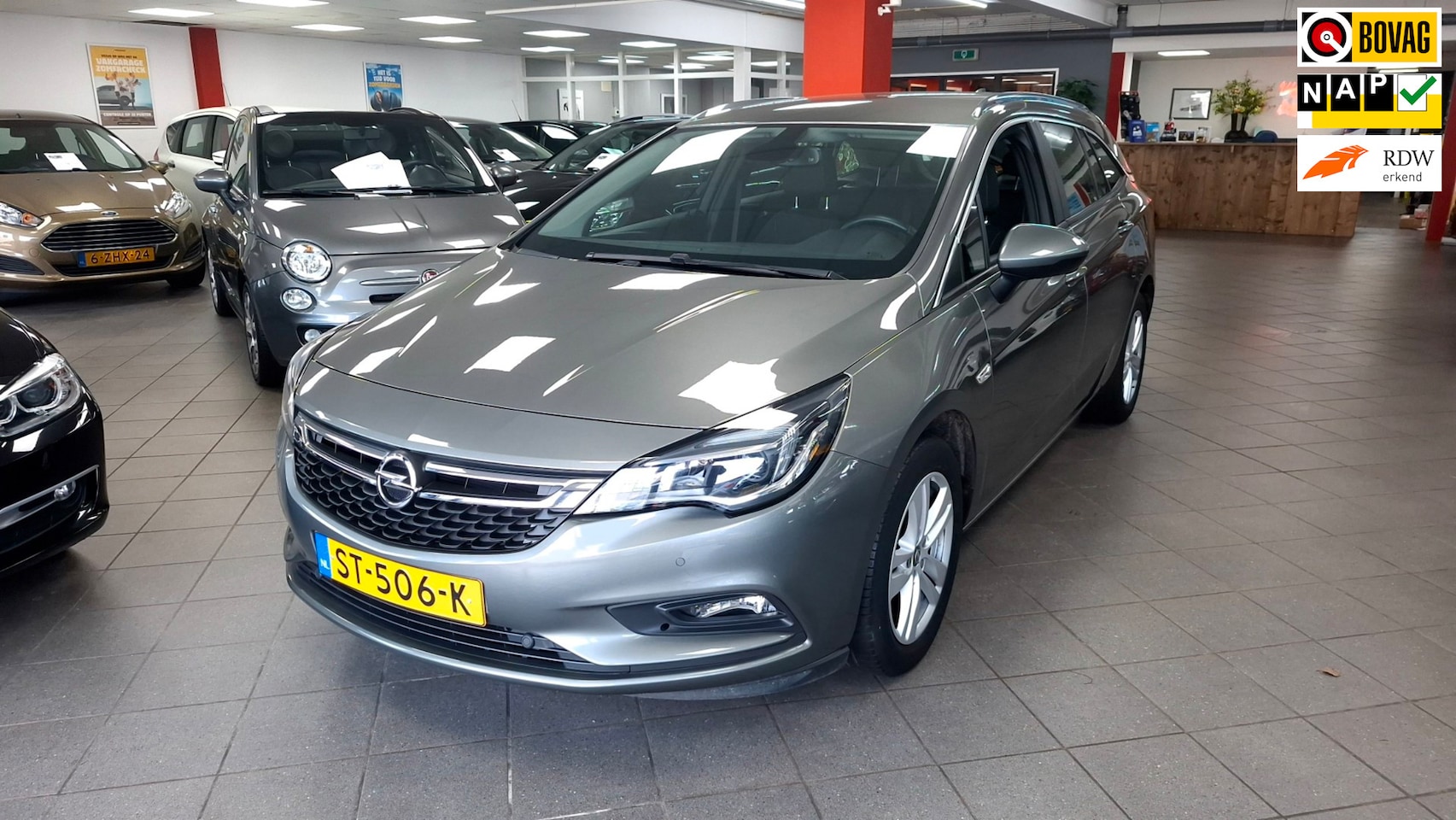 Opel Astra Sports Tourer - 1.4 Online Edition 1.4 Online Edition - AutoWereld.nl