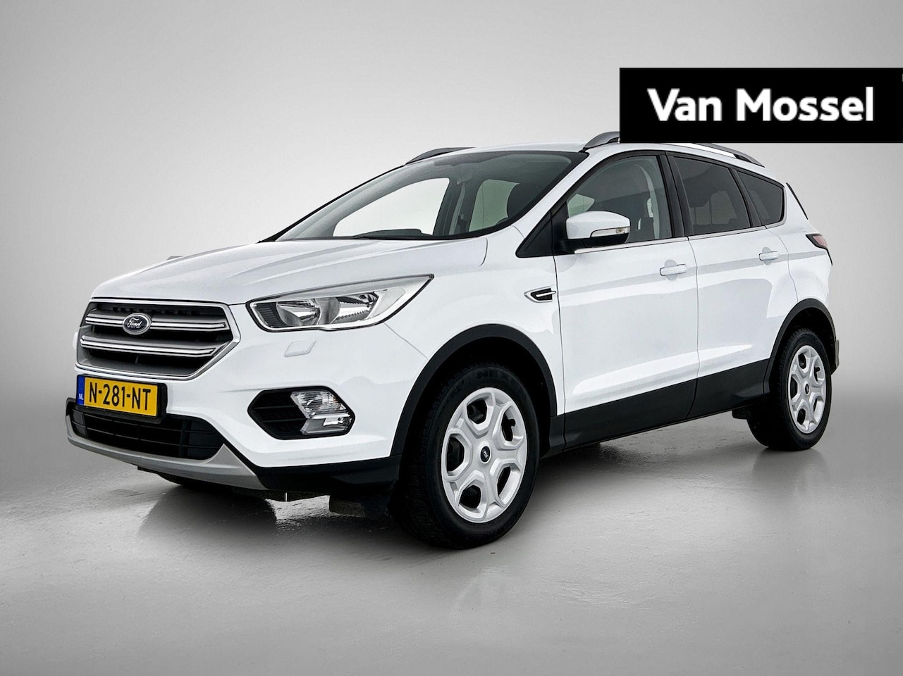Ford Kuga - 1.5 Trend | Cruise Control | Stoel en Stuurverwarming | Voorruitverwarming | Bluetooth | A - AutoWereld.nl