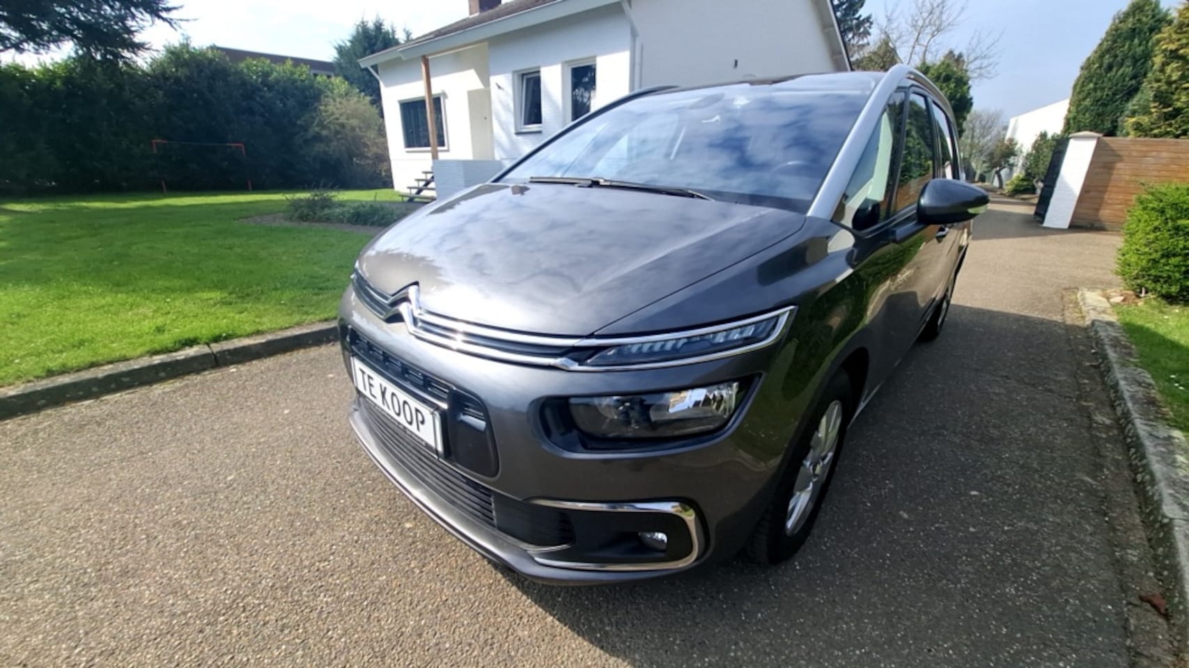 Citroën Grand C4 Picasso - 1.2 PureT. Business 7P - AutoWereld.nl
