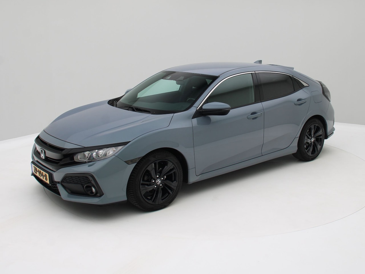 Honda Civic - 1.0 i-VTEC Premium Automaat / Camera / Origineel NL - AutoWereld.nl