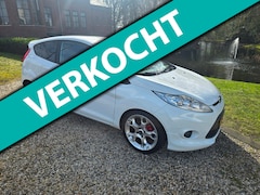 Ford Fiesta - 1.6 Ghia AIRCO/cruise *apk:03-2027