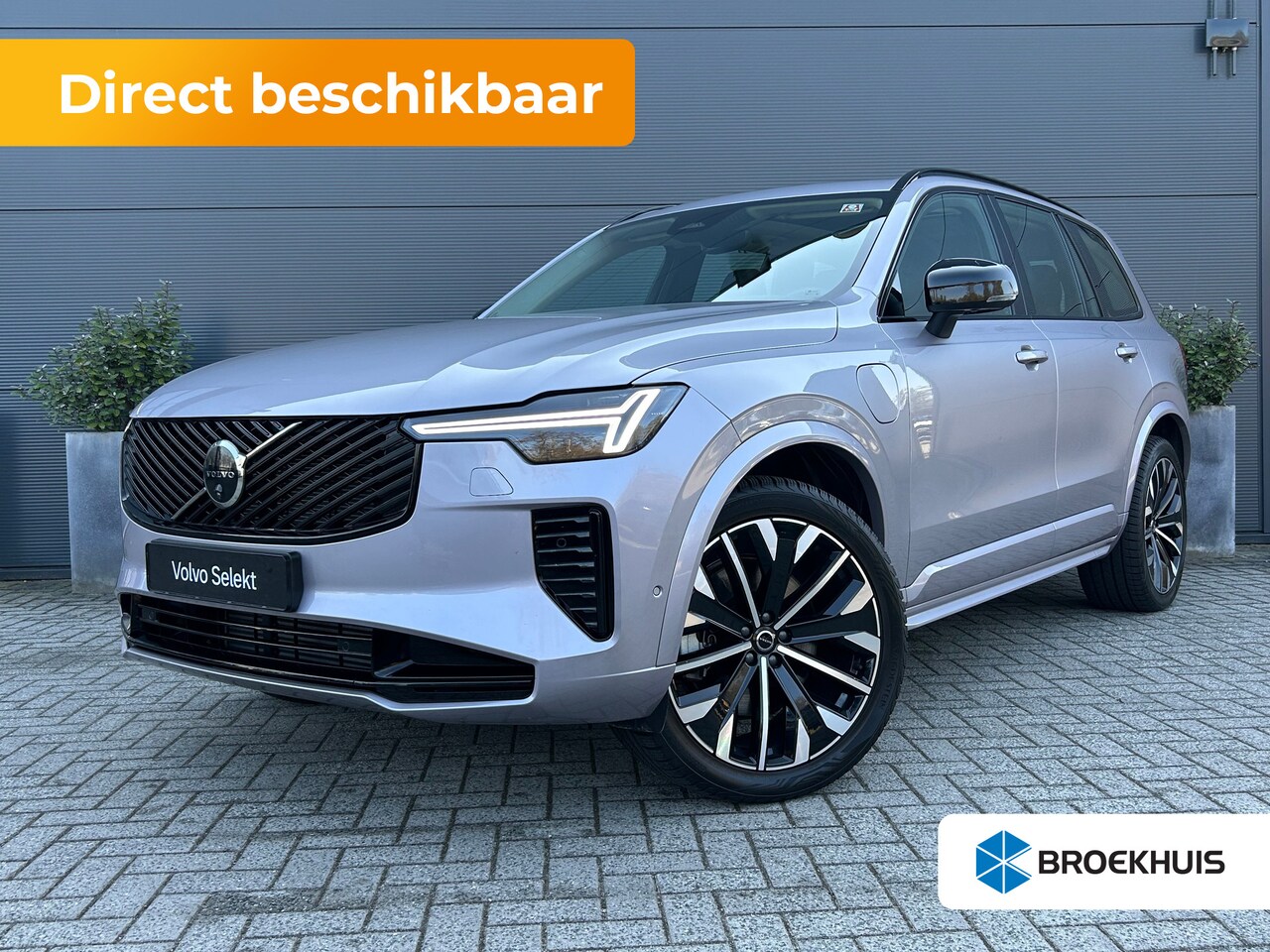 Volvo XC90 - 2.0 T8 Plug-in hybrid AWD Ultra Dark | All-seasons | Luchtvering | Massage | Trekhaak | Bo - AutoWereld.nl
