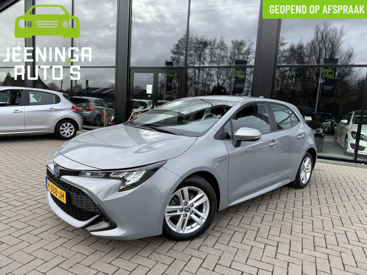 Toyota Corolla - 1.8 Hybrid Active|Camera|ACC|Navi - AutoWereld.nl