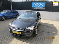 Ford Focus Wagon - 1.6-16V Futura +Airco +Nieuwe Apk