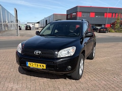 Toyota RAV4 - 2.0 VVTi Linea Terra