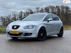 SEAT Leon - 1.8 TFSI Sport-up 5DRS Schuif-Dak Airco Nap 161PK Goed Onderhouden