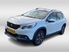 Peugeot 2008 - 1.2 PureTech Allure 110pk / Trekhaak / Navigatie / Half leder / 16'' / Getint glas / Cruis