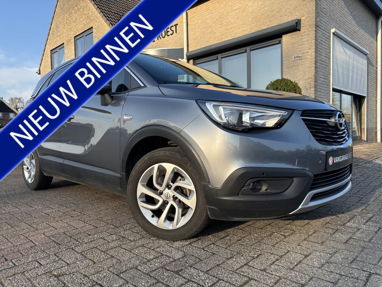 Opel Crossland X - 1.2 Turbo Online Edition Trekhaak / Navigatie / Carplay - AutoWereld.nl