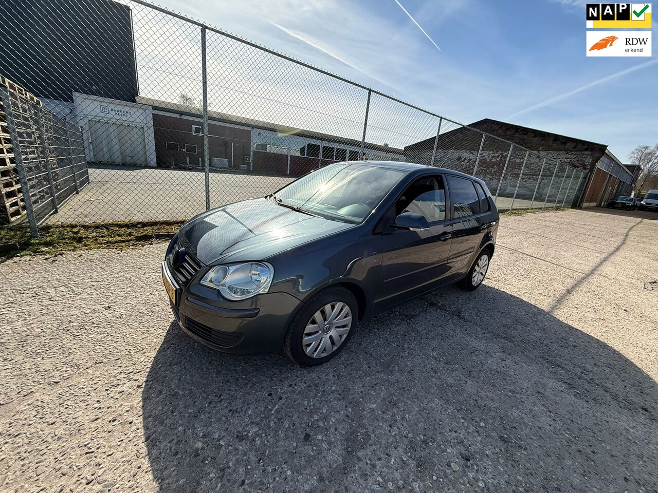 Volkswagen Polo - 1.4-16V Optive AIRCO - AutoWereld.nl