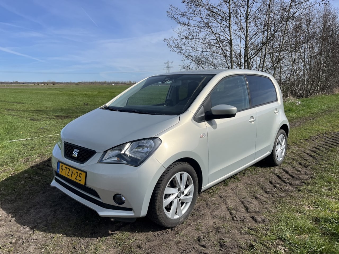 SEAT Mii - 1.0 Sport Dynamic 1.0 Sport Dynamic - AutoWereld.nl