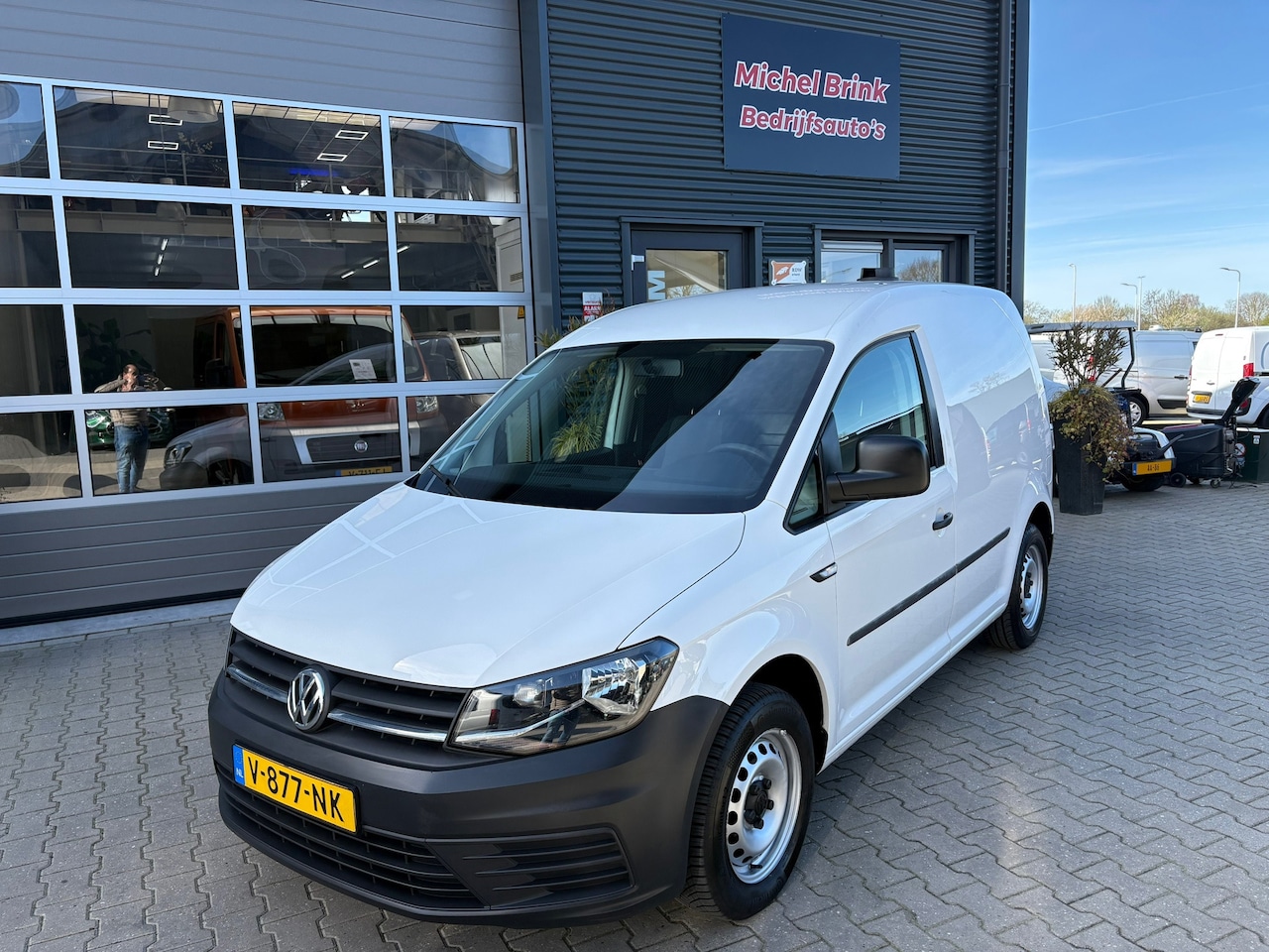 Volkswagen Caddy - 2.0 TDI Airco Navigatie Euro 6 - AutoWereld.nl