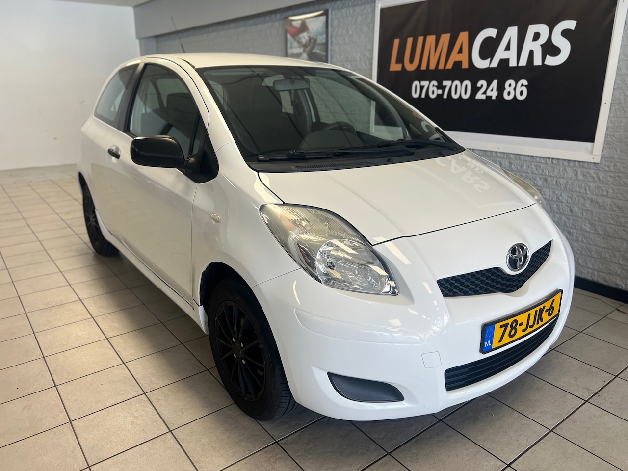 Toyota Yaris - 1.0 VVTi Acces | Scherpe prijs | apk aanwezig - AutoWereld.nl