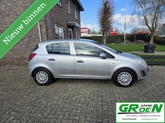 Opel Corsa - 1.2-16V Cosmo met airco apk 03-27