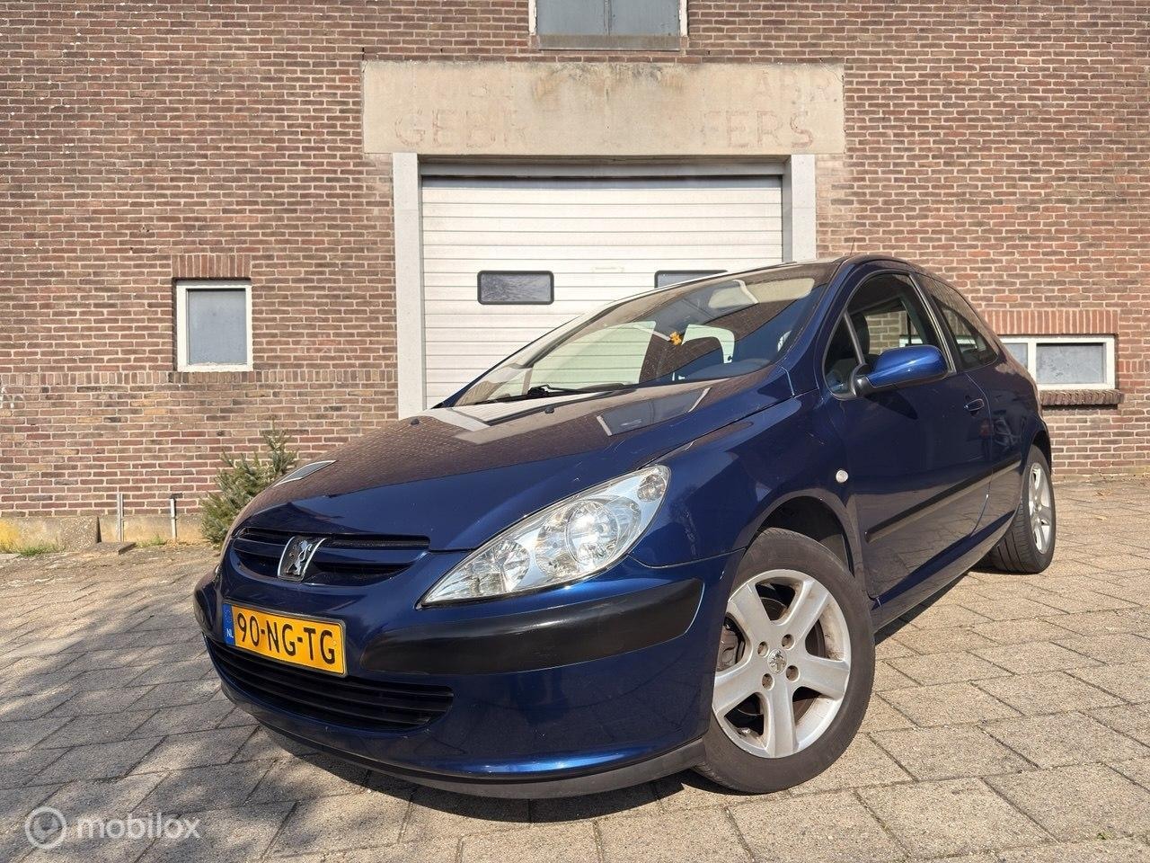 Peugeot 307 - 2.0-16V XS 2.0-16V XS - AutoWereld.nl
