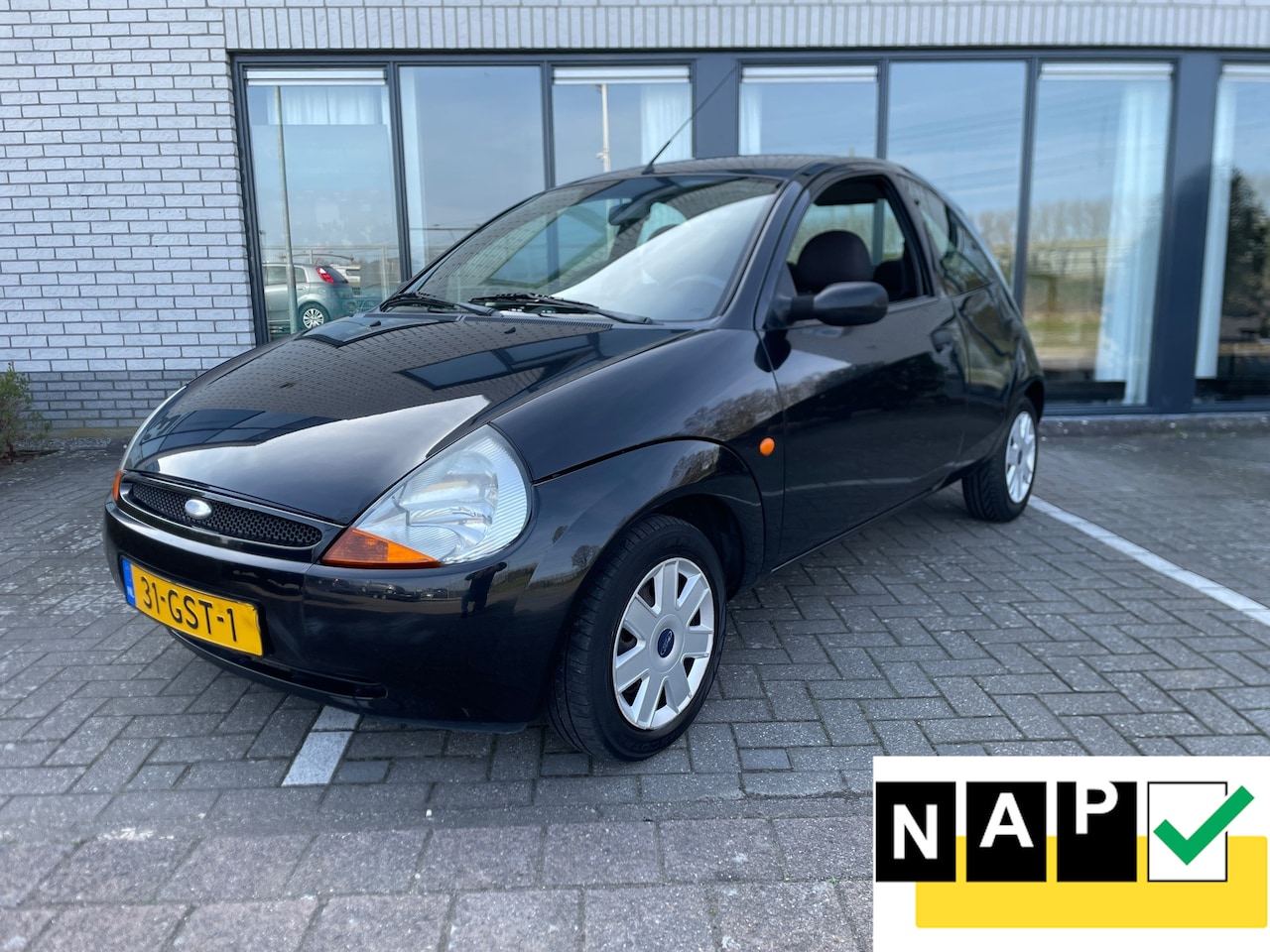 Ford Ka - 1.3 Cool & Sound Airco Eerste Eigenaar Dealer Onderhouden - AutoWereld.nl