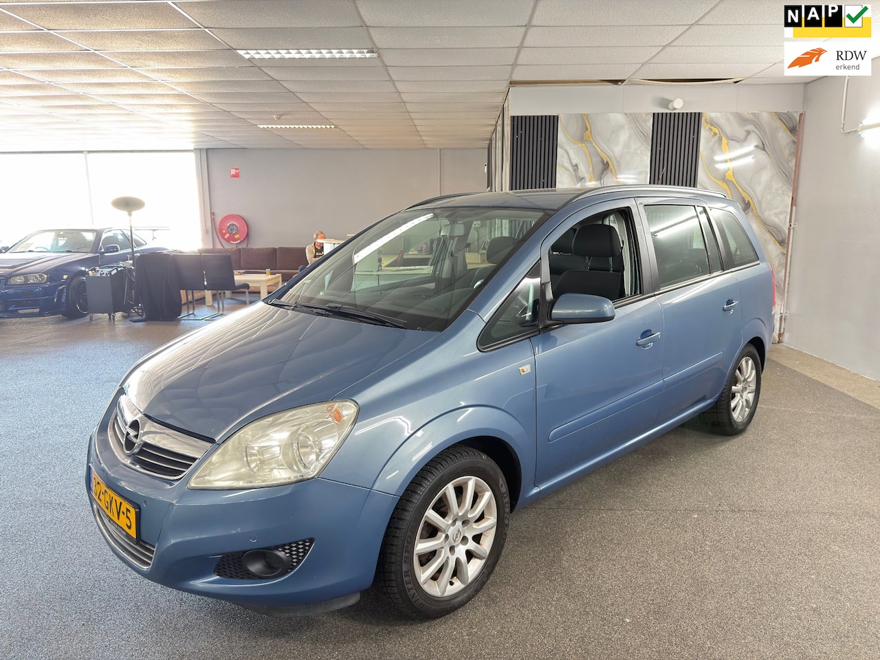 Opel Zafira - 1.8 Temptation 7P, Apk Nieuw,Cruise,Clima,Parksensoren,N.A.P,Lm velgen,2 sleutels+Boekjes! - AutoWereld.nl