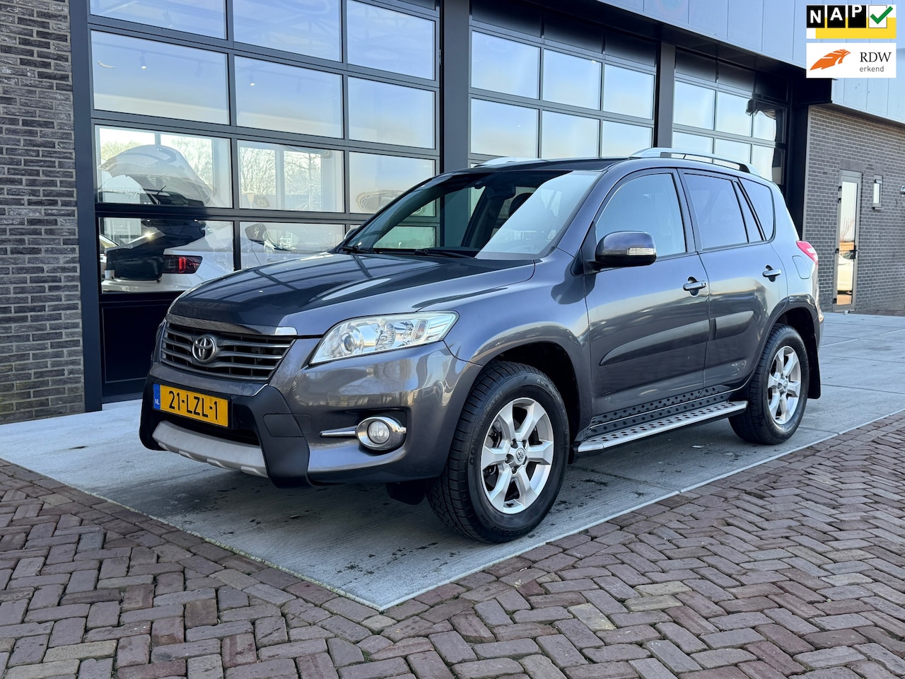 Toyota RAV4 - 2.0 VVTi Executive Business | Autom | 1/2 Leer | Navi | - AutoWereld.nl