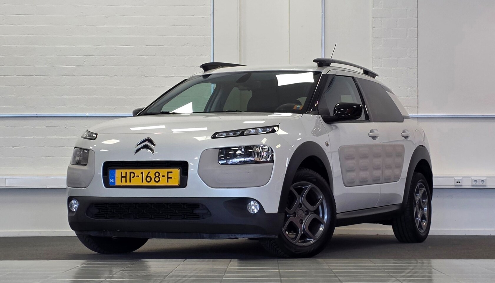 Citroën C4 Cactus - 1.6 BlueHDi Business 2e Eigenaar Navigatie APK 11-12-2026 - AutoWereld.nl