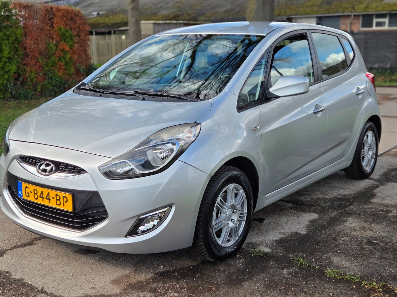 Hyundai ix20 - 1.6i i-Drive Automaat/AIRCO - AutoWereld.nl