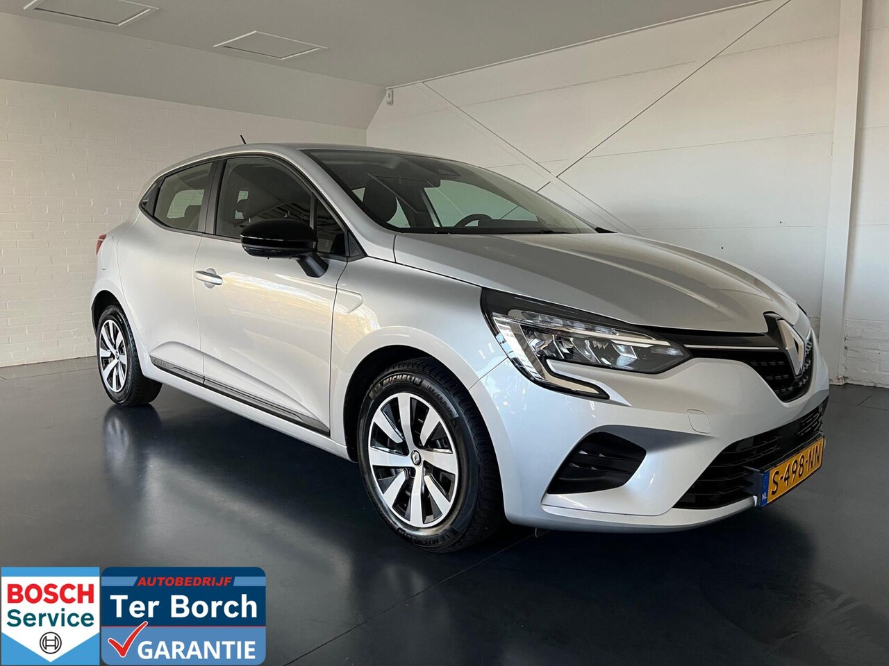 Renault Clio - 1.0 TCe 90 Equilibre 1.0 TCe 90 Equilibre,LED,Navigatie,All-seasen - AutoWereld.nl