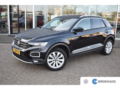Volkswagen T-Roc - 1.5 TSI 150PK Sport | NAVIGATIE | CLIMATE + CRUISECONTROL | ALL SEASONBANDEN | APP CONNECT