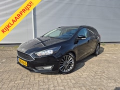 Ford Focus Wagon - 1.0 Titanium Edition, Navigatie, voorruit/stoelverwarming, Parkeersensoren, Cruisecontrol,