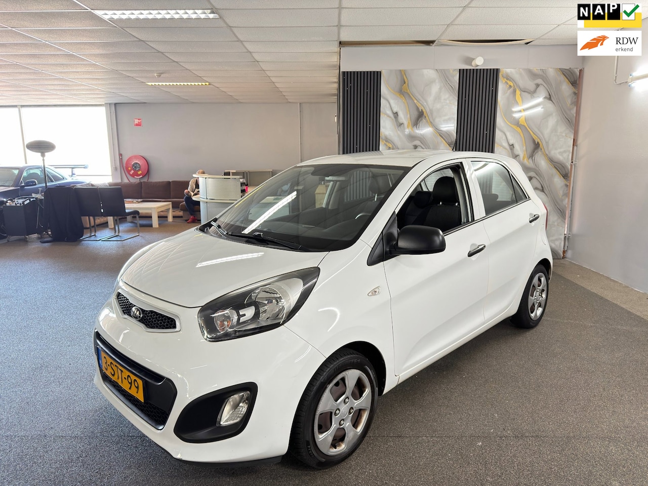 Kia Picanto - 1.0 CVVT ISG Apk Nieuw,Airco,Radio - CD Speler,N.A.P,Weinig kilometers,Bluetooth,2 sleutel - AutoWereld.nl