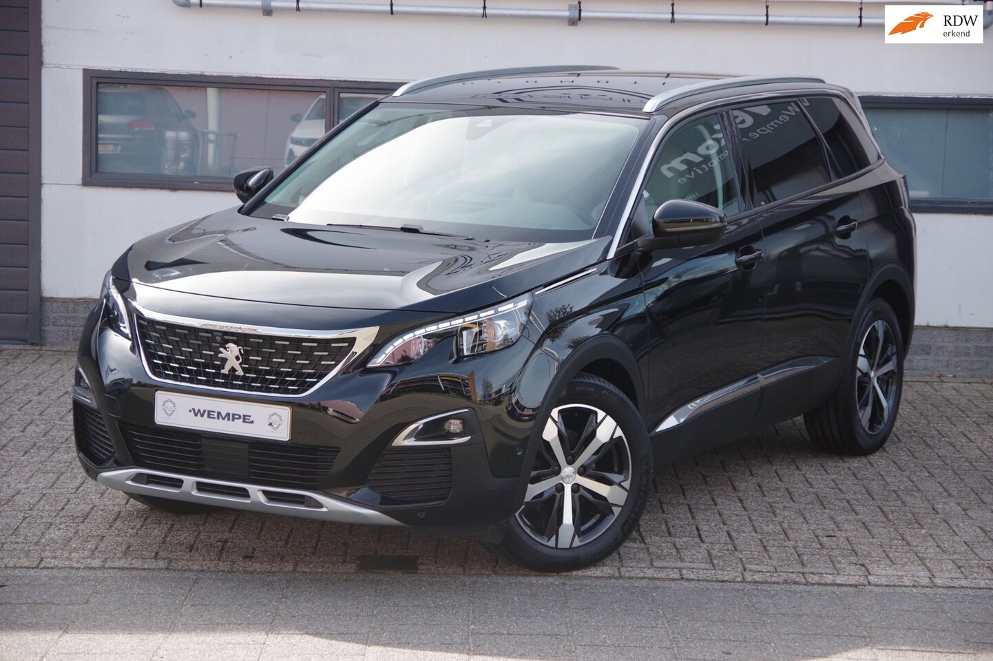 Peugeot 5008 - 1.6 PureTech GT-Line |7P|Carplay|Navi|Dealer onderhouden| - AutoWereld.nl