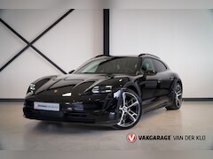 Porsche Taycan Cross Turismo - 4 93 kWh | BTW | Panorama | Luchtvering | Sport Chrono | BOSE | 21" |