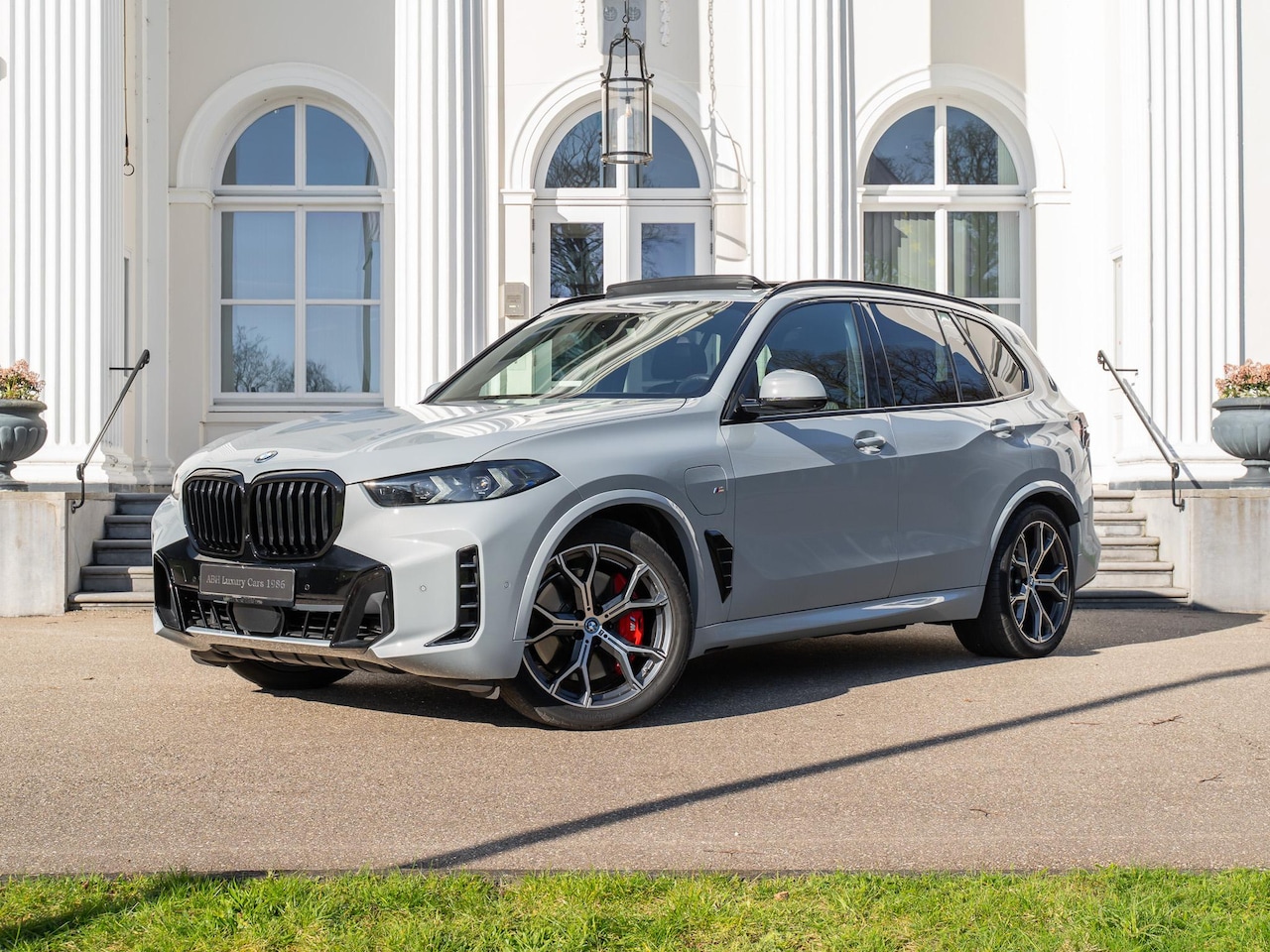 BMW X5 - xDrive50e | M-pakket | Pano | Head-up | Harman K | 360 Camera | 21 Inch | - AutoWereld.nl