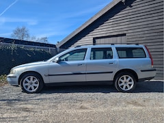 Volvo V70 - 2.4 T Comfort Line