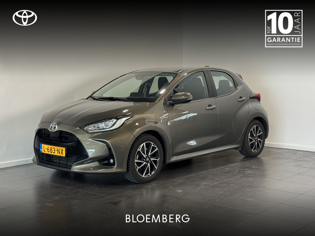 Toyota Yaris - 1.5 Hybrid Dynamic | Trekhaak | All seasons | - AutoWereld.nl