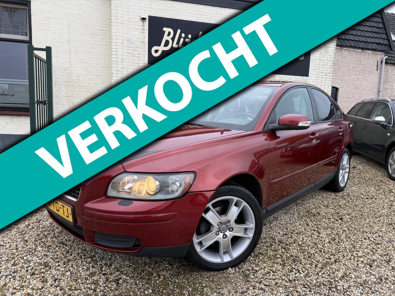 Volvo S40 - 1.6 Edition II Sport Clima | Cruise | LM | PDC | Trekhaak - AutoWereld.nl