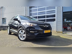 Opel Grandland X - 1.2 Turbo Business +/Navigatie/Camera/Cruise/Trekhaak/Enz