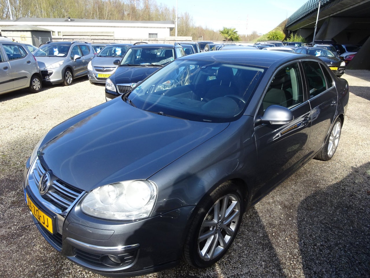 Volkswagen Jetta - 2.0 FSI Sportline Business automaat airco - AutoWereld.nl