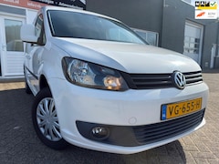 Volkswagen Caddy - 1.6 TDI van 3de Eigenaar met trekhaak en parkeersensoren en bluetooth telefoon en airco