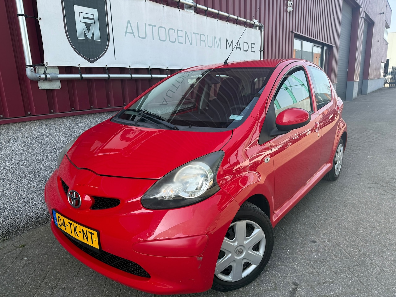 Toyota Aygo - 1.0-12V + // Airco // 5-DRS // - AutoWereld.nl