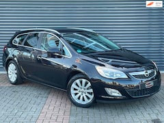 Opel Astra Sports Tourer - 1.6 Turbo Cosmo Navi | Stoelverw | Cruise | 179 PK