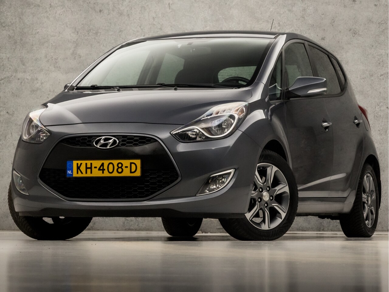 Hyundai ix20 - 1.4i Go! (APPLE CARPLAY, AIRCO, CAMERA, SPORTSTOELEN, PARKEERSENSOREN, TREKHAAK, GETINT GL - AutoWereld.nl