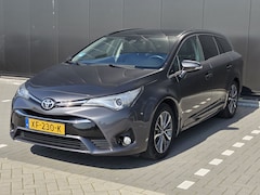 Toyota Avensis Touring Sports - 1.8 VVT-i Executive