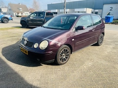 Volkswagen Polo - 1.4-16V