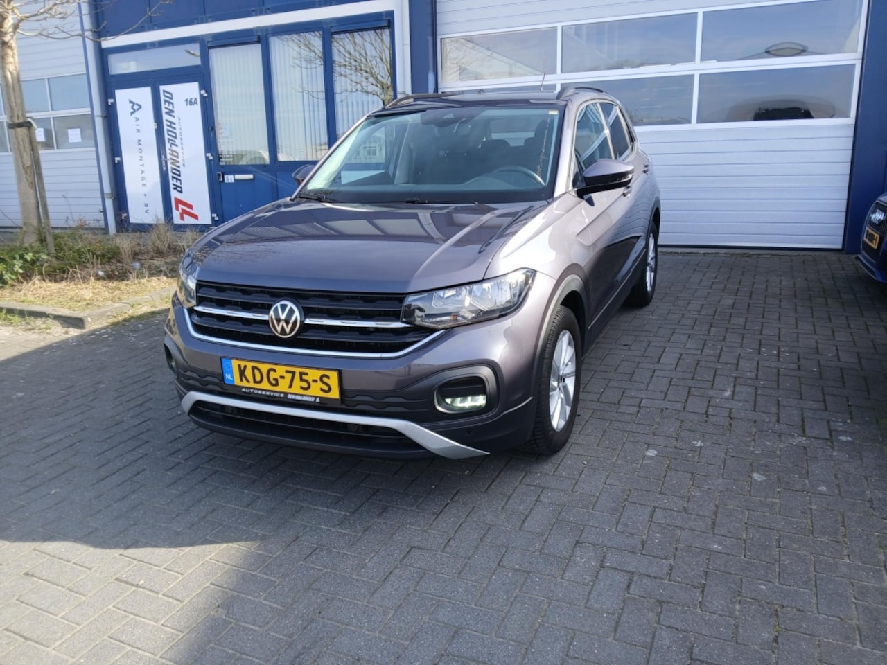Volkswagen T-Cross - 1.0 tsi DSG Life Stoelverwarming Carplay/DAB Camera ACC - AutoWereld.nl