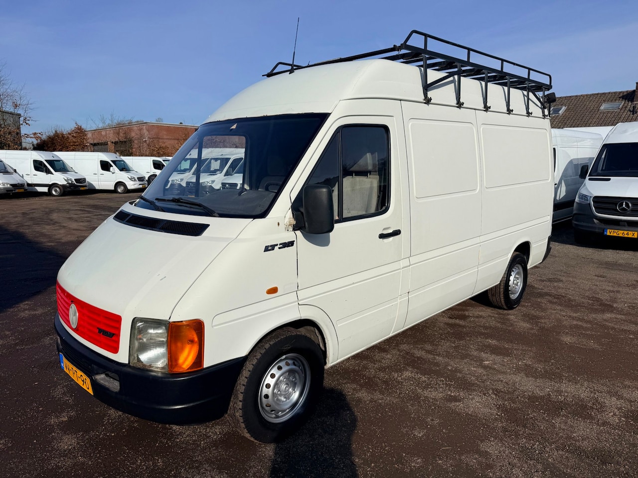 Volkswagen LT 35 - 35A 2.5 TDI L2H2 - AutoWereld.nl